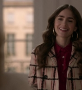 Emily_in_Paris_S01E06_Ringarde_720p_NF_WEB-DL_DDP5_1_x264-BTN_1108.jpg