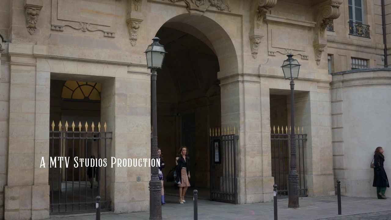 Emily_in_Paris_S01E07_French_Ending_720p_NF_WEB-DL_DDP5_1_x264-BTN_0023.jpg Emily_in_Paris_S01E07_French_Ending_720p_NF_WEB-DL_DDP5_1_x264-BTN_0023.jpg