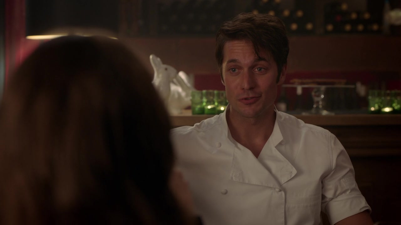 Emily_in_Paris_S01E07_French_Ending_720p_NF_WEB-DL_DDP5_1_x264-BTN_0252.jpg