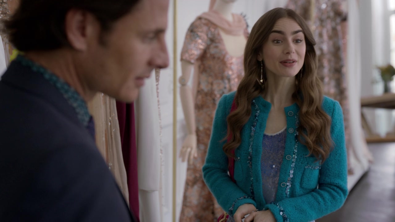 Emily_in_Paris_S01E07_French_Ending_720p_NF_WEB-DL_DDP5_1_x264-BTN_0372.jpg