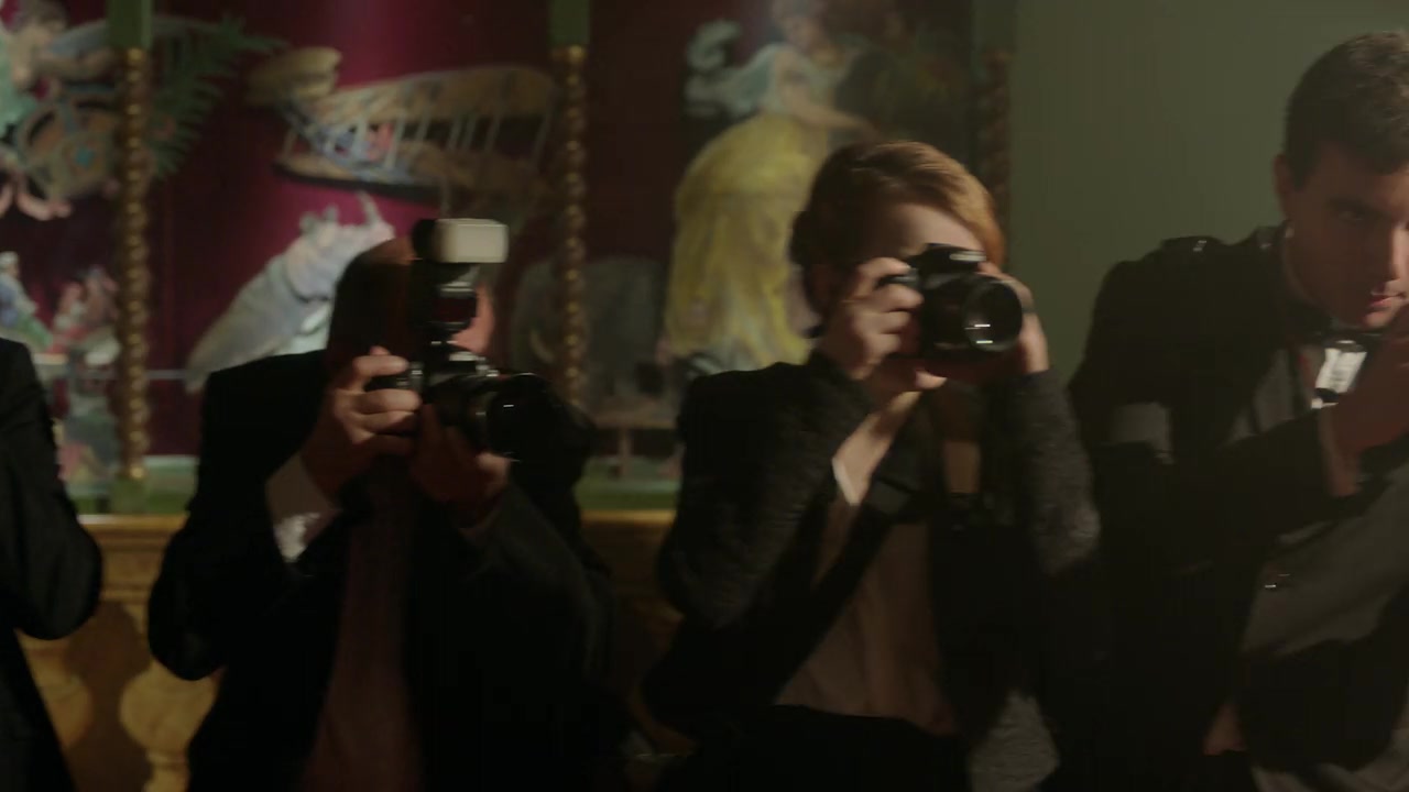 Emily_in_Paris_S01E07_French_Ending_720p_NF_WEB-DL_DDP5_1_x264-BTN_0403.jpg
