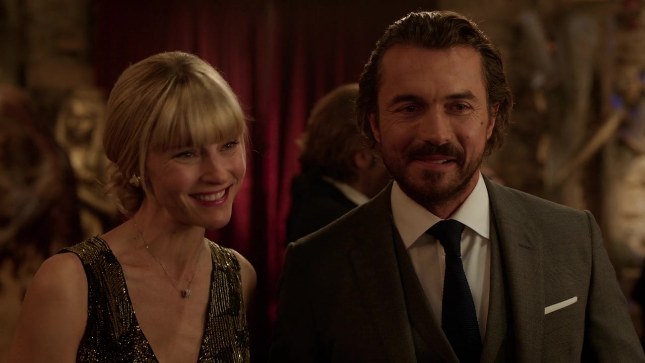 Emily_in_Paris_S01E07_French_Ending_720p_NF_WEB-DL_DDP5_1_x264-BTN_0575.jpg
