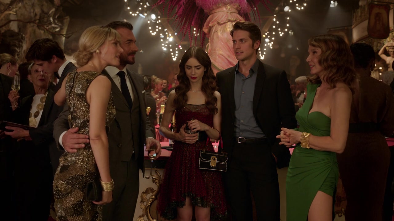 Emily_in_Paris_S01E07_French_Ending_720p_NF_WEB-DL_DDP5_1_x264-BTN_0585.jpg