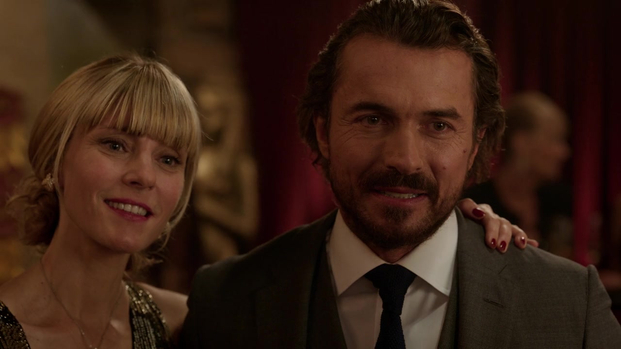 Emily_in_Paris_S01E07_French_Ending_720p_NF_WEB-DL_DDP5_1_x264-BTN_0590.jpg