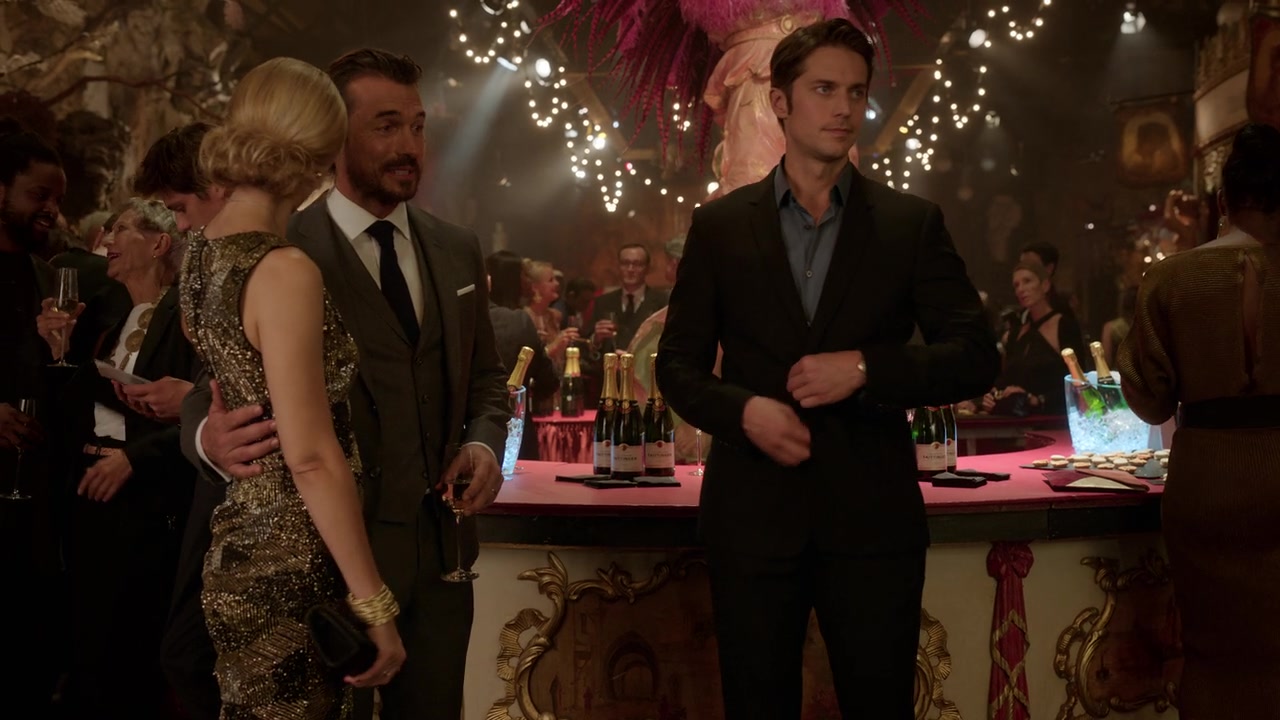 Emily_in_Paris_S01E07_French_Ending_720p_NF_WEB-DL_DDP5_1_x264-BTN_0596.jpg Emily_in_Paris_S01E07_French_Ending_720p_NF_WEB-DL_DDP5_1_x264-BTN_0596.jpg