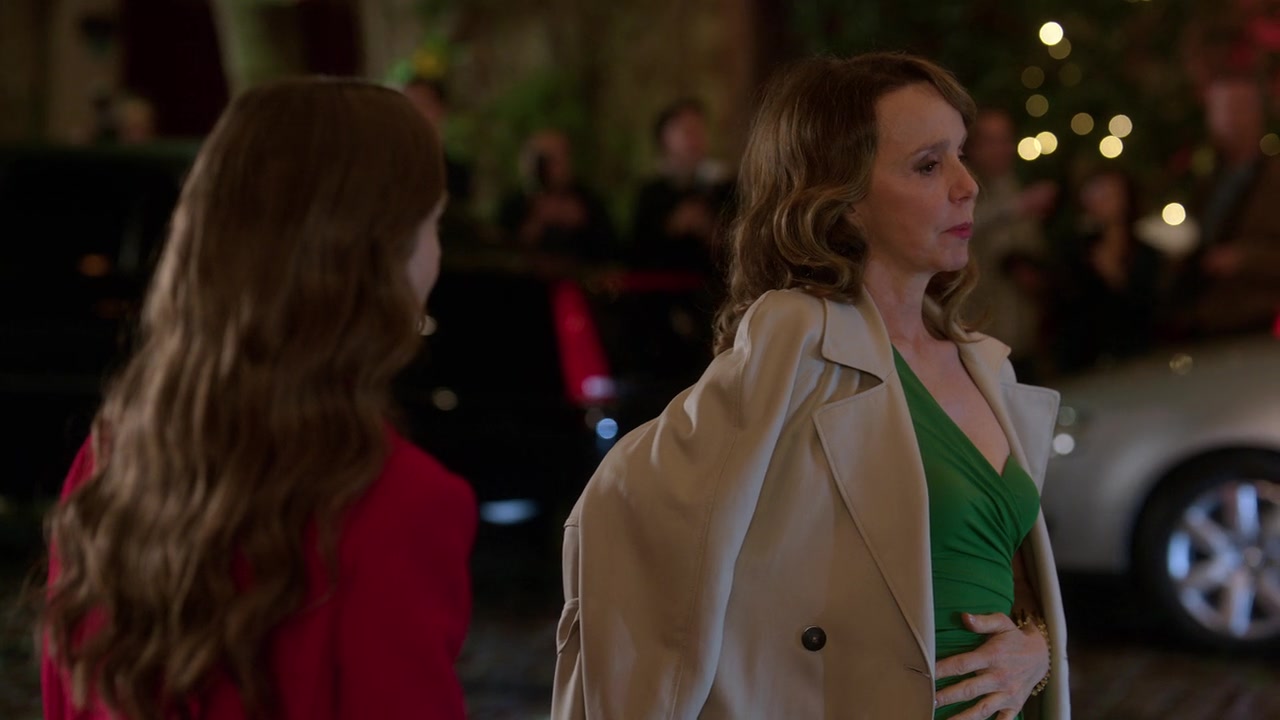 Emily_in_Paris_S01E07_French_Ending_720p_NF_WEB-DL_DDP5_1_x264-BTN_0602.jpg Emily_in_Paris_S01E07_French_Ending_720p_NF_WEB-DL_DDP5_1_x264-BTN_0602.jpg