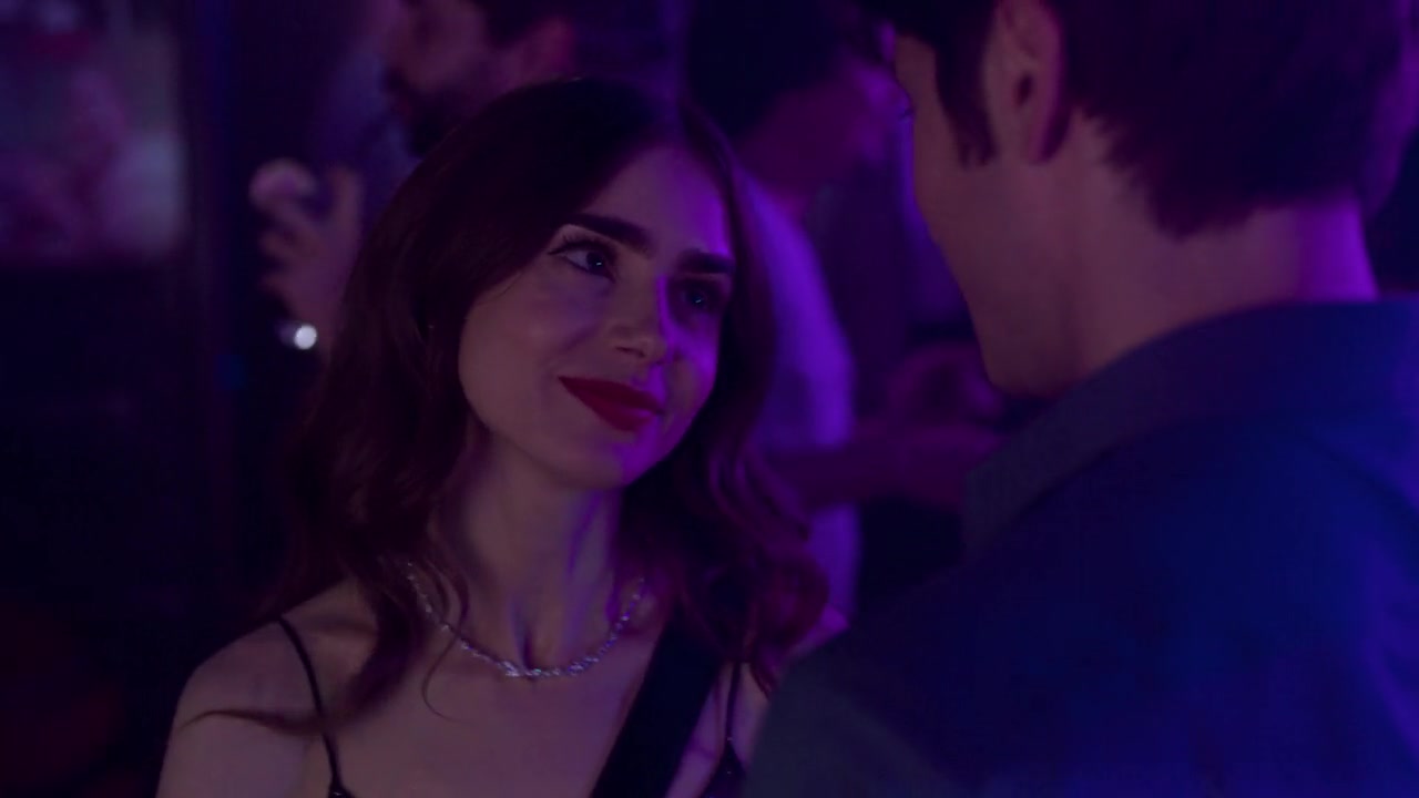 Emily_in_Paris_S01E07_French_Ending_720p_NF_WEB-DL_DDP5_1_x264-BTN_0725.jpg Emily_in_Paris_S01E07_French_Ending_720p_NF_WEB-DL_DDP5_1_x264-BTN_0725.jpg