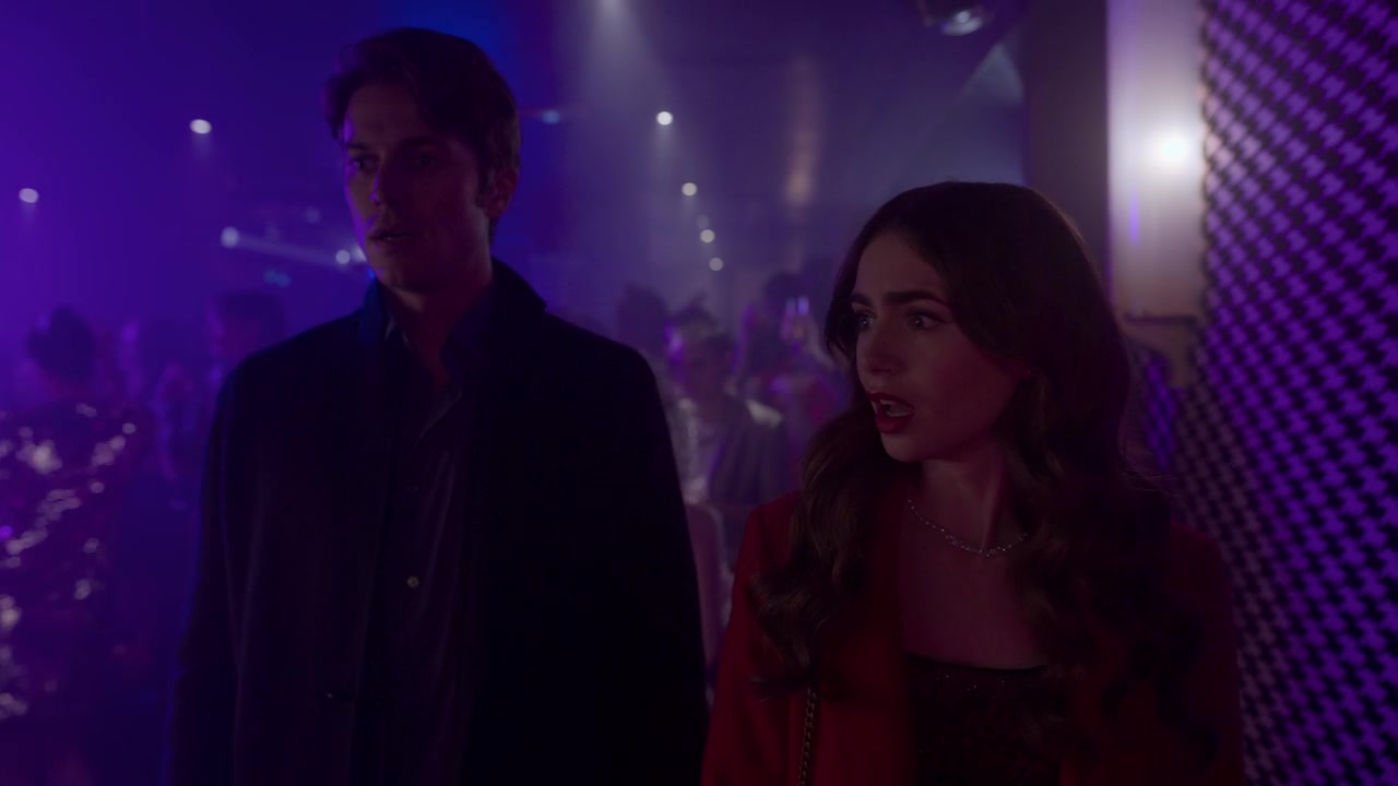 Emily_in_Paris_S01E07_French_Ending_720p_NF_WEB-DL_DDP5_1_x264-BTN_0798.jpg