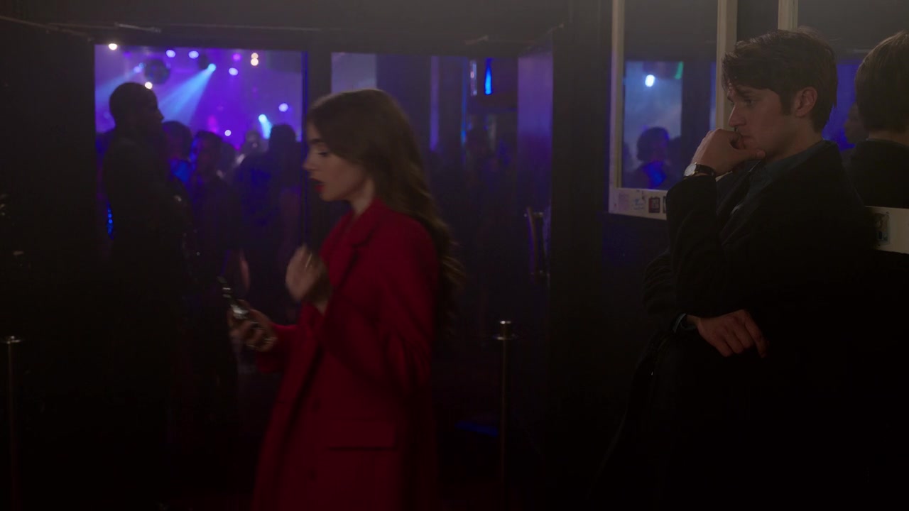 Emily_in_Paris_S01E07_French_Ending_720p_NF_WEB-DL_DDP5_1_x264-BTN_0801.jpg