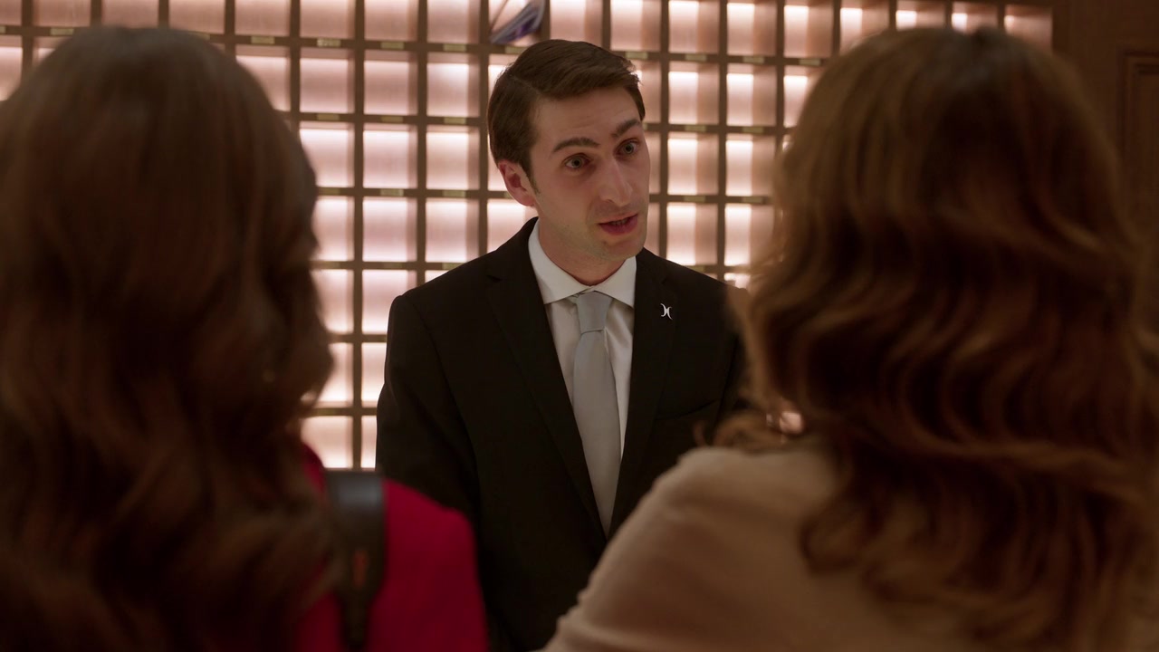 Emily_in_Paris_S01E07_French_Ending_720p_NF_WEB-DL_DDP5_1_x264-BTN_0915.jpg Emily_in_Paris_S01E07_French_Ending_720p_NF_WEB-DL_DDP5_1_x264-BTN_0915.jpg