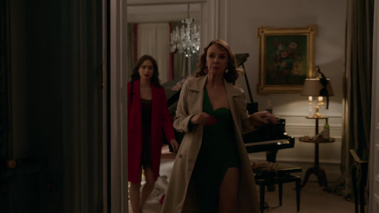 Emily_in_Paris_S01E07_French_Ending_720p_NF_WEB-DL_DDP5_1_x264-BTN_0950.jpg Emily_in_Paris_S01E07_French_Ending_720p_NF_WEB-DL_DDP5_1_x264-BTN_0950.jpg