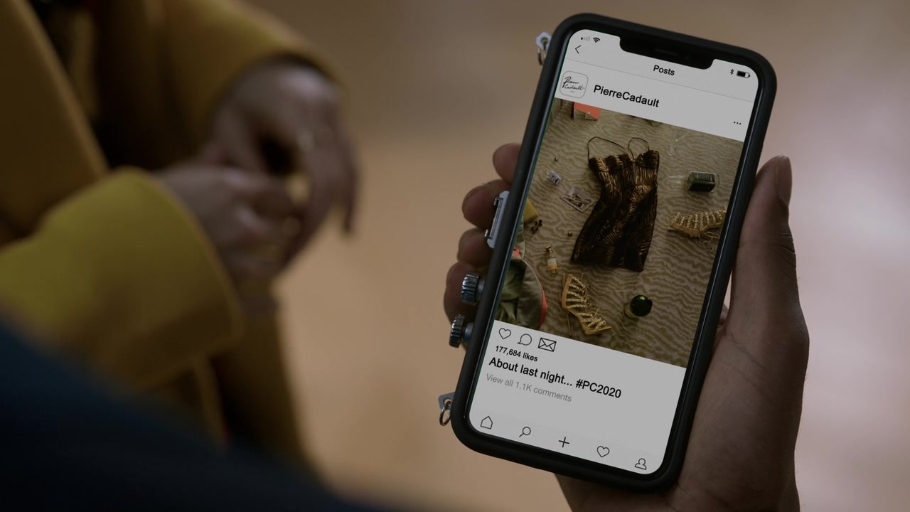 Emily_in_Paris_S01E07_French_Ending_720p_NF_WEB-DL_DDP5_1_x264-BTN_1084.jpg