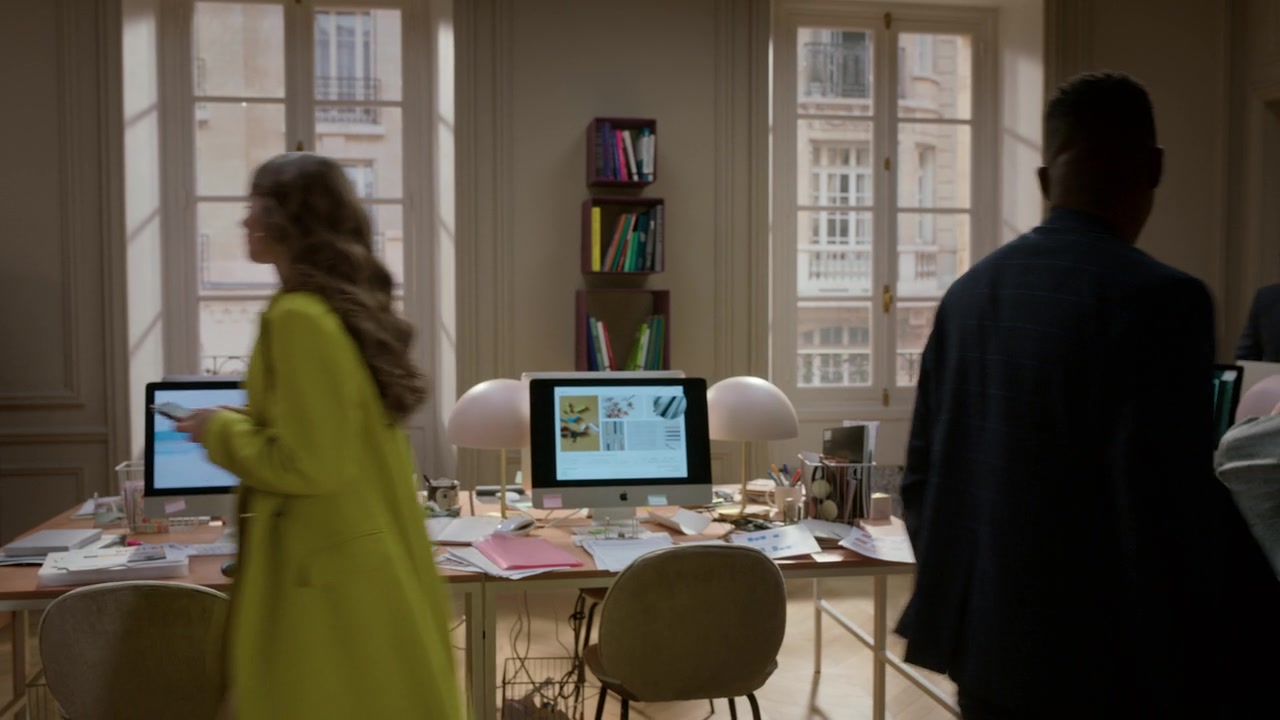 Emily_in_Paris_S01E07_French_Ending_720p_NF_WEB-DL_DDP5_1_x264-BTN_1096.jpg Emily_in_Paris_S01E07_French_Ending_720p_NF_WEB-DL_DDP5_1_x264-BTN_1096.jpg