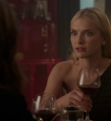 Emily_in_Paris_S01E07_French_Ending_720p_NF_WEB-DL_DDP5_1_x264-BTN_0296.jpg