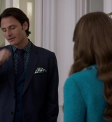 Emily_in_Paris_S01E07_French_Ending_720p_NF_WEB-DL_DDP5_1_x264-BTN_0343.jpg