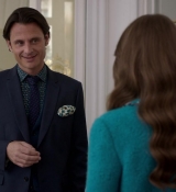 Emily_in_Paris_S01E07_French_Ending_720p_NF_WEB-DL_DDP5_1_x264-BTN_0388.jpg