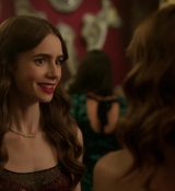 Emily_in_Paris_S01E07_French_Ending_720p_NF_WEB-DL_DDP5_1_x264-BTN_0469.jpg