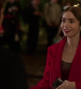 Emily_in_Paris_S01E07_French_Ending_720p_NF_WEB-DL_DDP5_1_x264-BTN_0626.jpg
