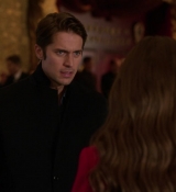 Emily_in_Paris_S01E07_French_Ending_720p_NF_WEB-DL_DDP5_1_x264-BTN_0635.jpg