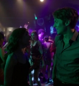 Emily_in_Paris_S01E07_French_Ending_720p_NF_WEB-DL_DDP5_1_x264-BTN_0710.jpg