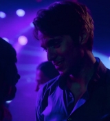 Emily_in_Paris_S01E07_French_Ending_720p_NF_WEB-DL_DDP5_1_x264-BTN_0714.jpg