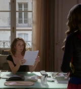 Emily_in_Paris_S01E07_French_Ending_720p_NF_WEB-DL_DDP5_1_x264-BTN_1098.jpg