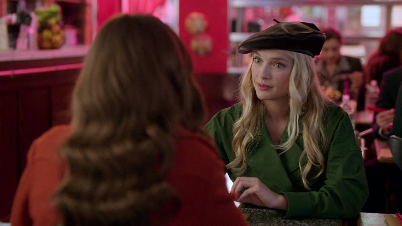 Emily_in_Paris_S01E08_Family_Affair_720p_NF_WEB-DL_DDP5_1_x264-BTN_0138.jpg Emily_in_Paris_S01E08_Family_Affair_720p_NF_WEB-DL_DDP5_1_x264-BTN_0138.jpg