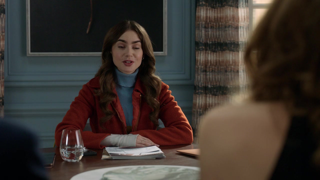 Emily_in_Paris_S01E08_Family_Affair_720p_NF_WEB-DL_DDP5_1_x264-BTN_0180.jpg