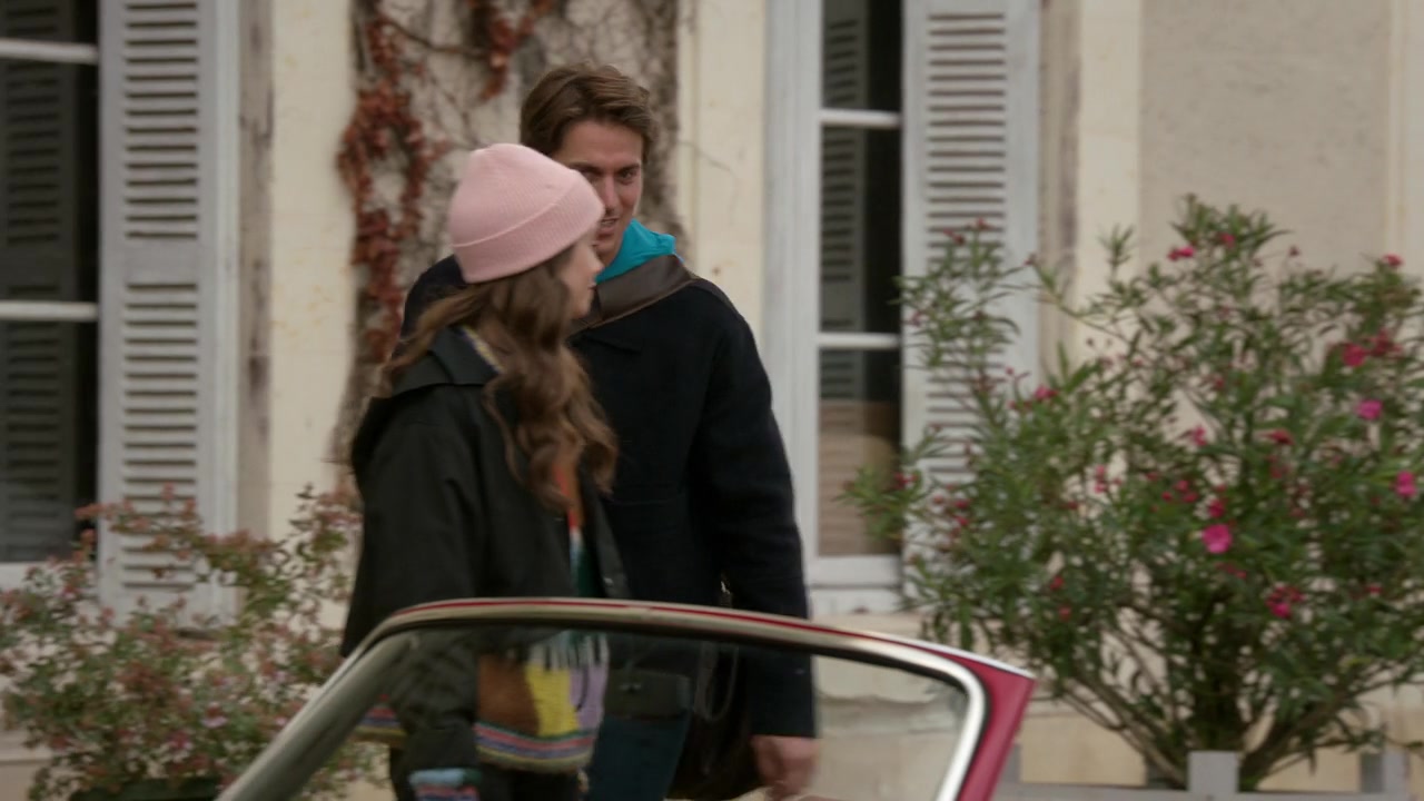 Emily_in_Paris_S01E08_Family_Affair_720p_NF_WEB-DL_DDP5_1_x264-BTN_0309.jpg Emily_in_Paris_S01E08_Family_Affair_720p_NF_WEB-DL_DDP5_1_x264-BTN_0309.jpg