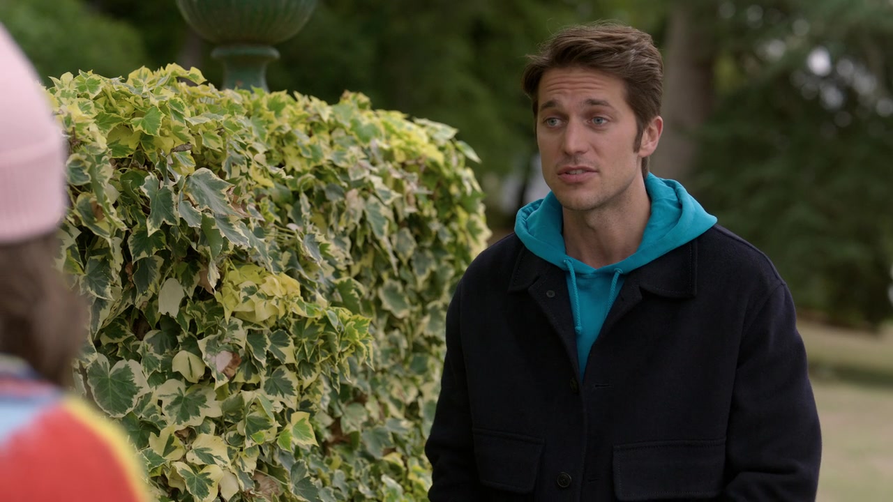 Emily_in_Paris_S01E08_Family_Affair_720p_NF_WEB-DL_DDP5_1_x264-BTN_0428.jpg Emily_in_Paris_S01E08_Family_Affair_720p_NF_WEB-DL_DDP5_1_x264-BTN_0428.jpg