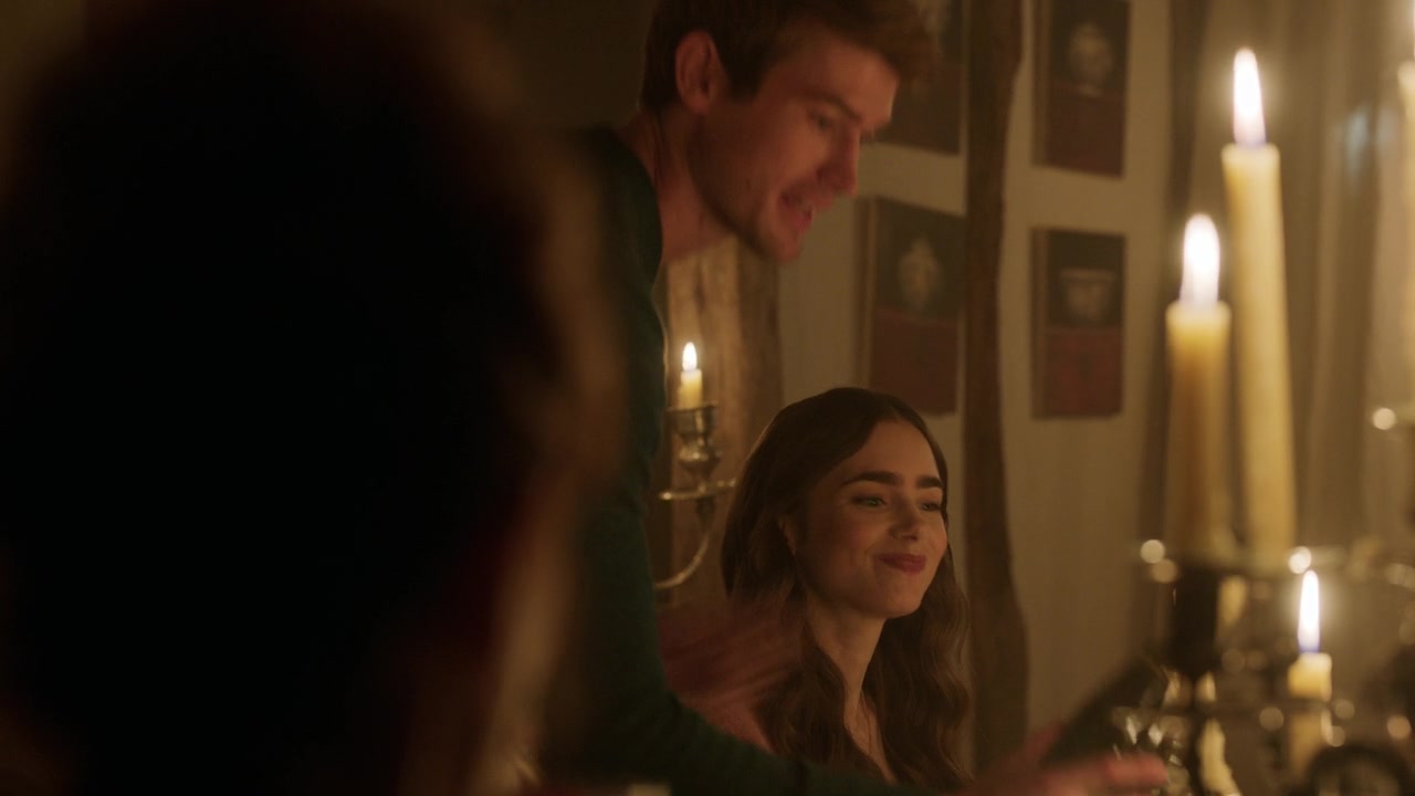 Emily_in_Paris_S01E08_Family_Affair_720p_NF_WEB-DL_DDP5_1_x264-BTN_0581.jpg
