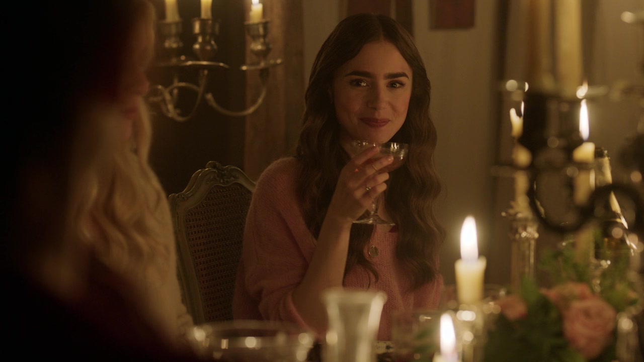 Emily_in_Paris_S01E08_Family_Affair_720p_NF_WEB-DL_DDP5_1_x264-BTN_0587.jpg