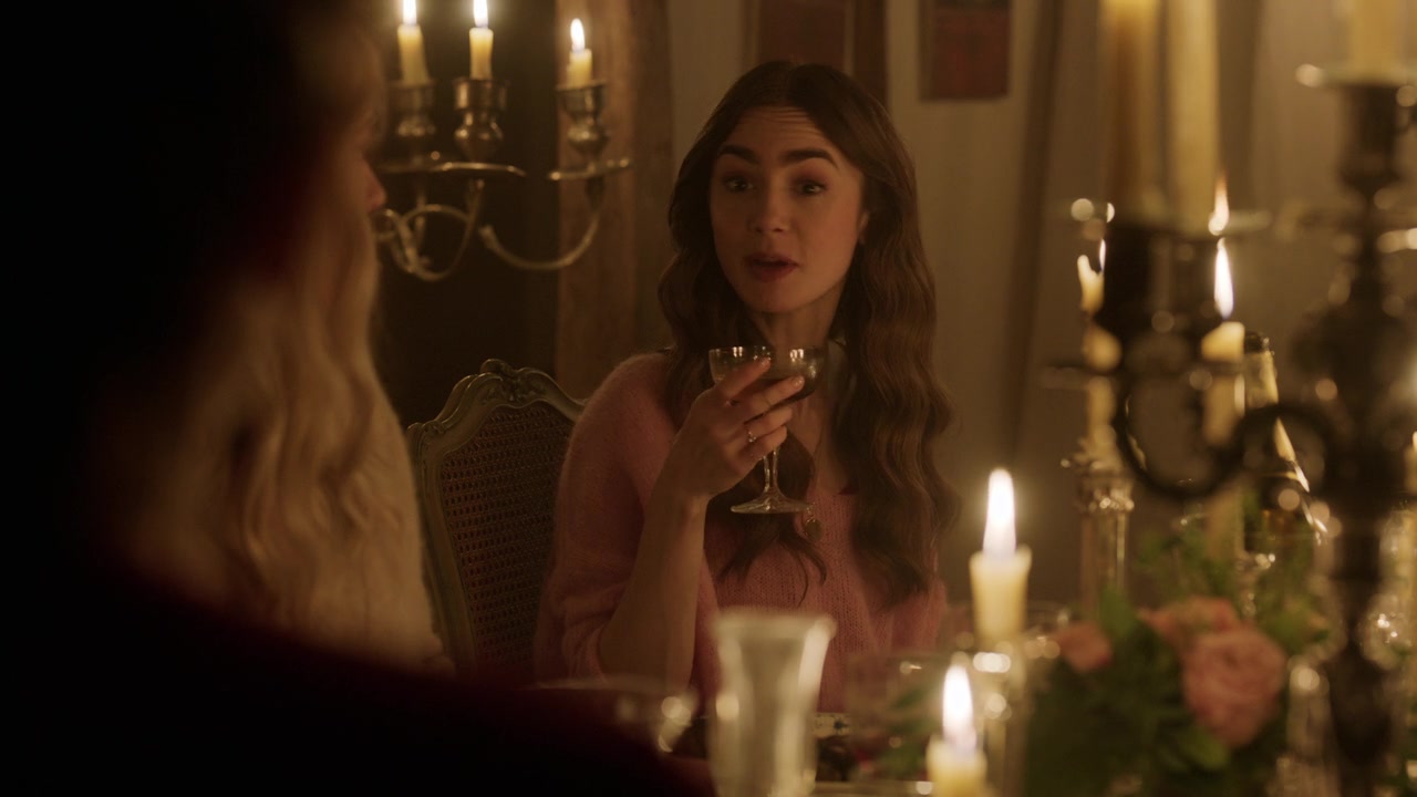 Emily_in_Paris_S01E08_Family_Affair_720p_NF_WEB-DL_DDP5_1_x264-BTN_0598.jpg
