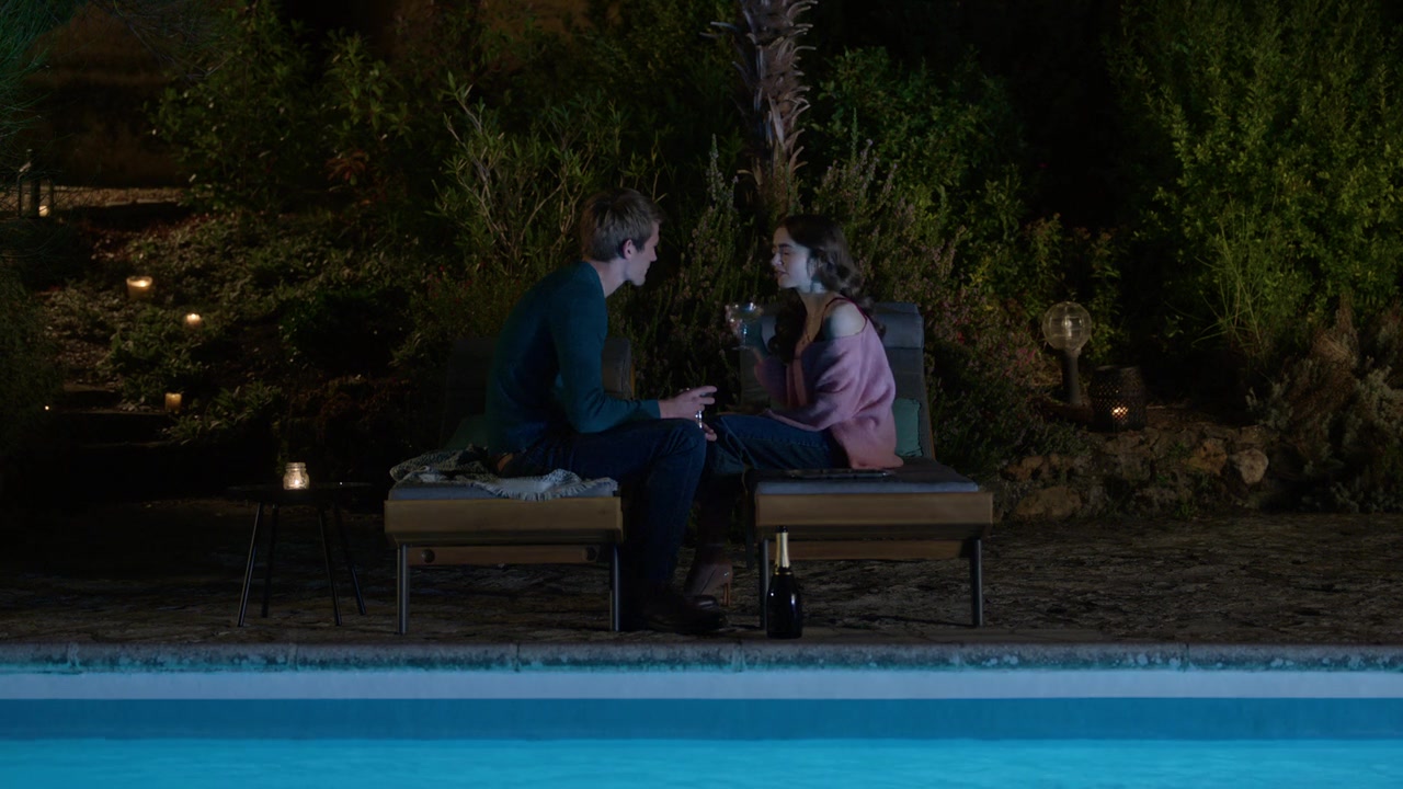 Emily_in_Paris_S01E08_Family_Affair_720p_NF_WEB-DL_DDP5_1_x264-BTN_0842.jpg