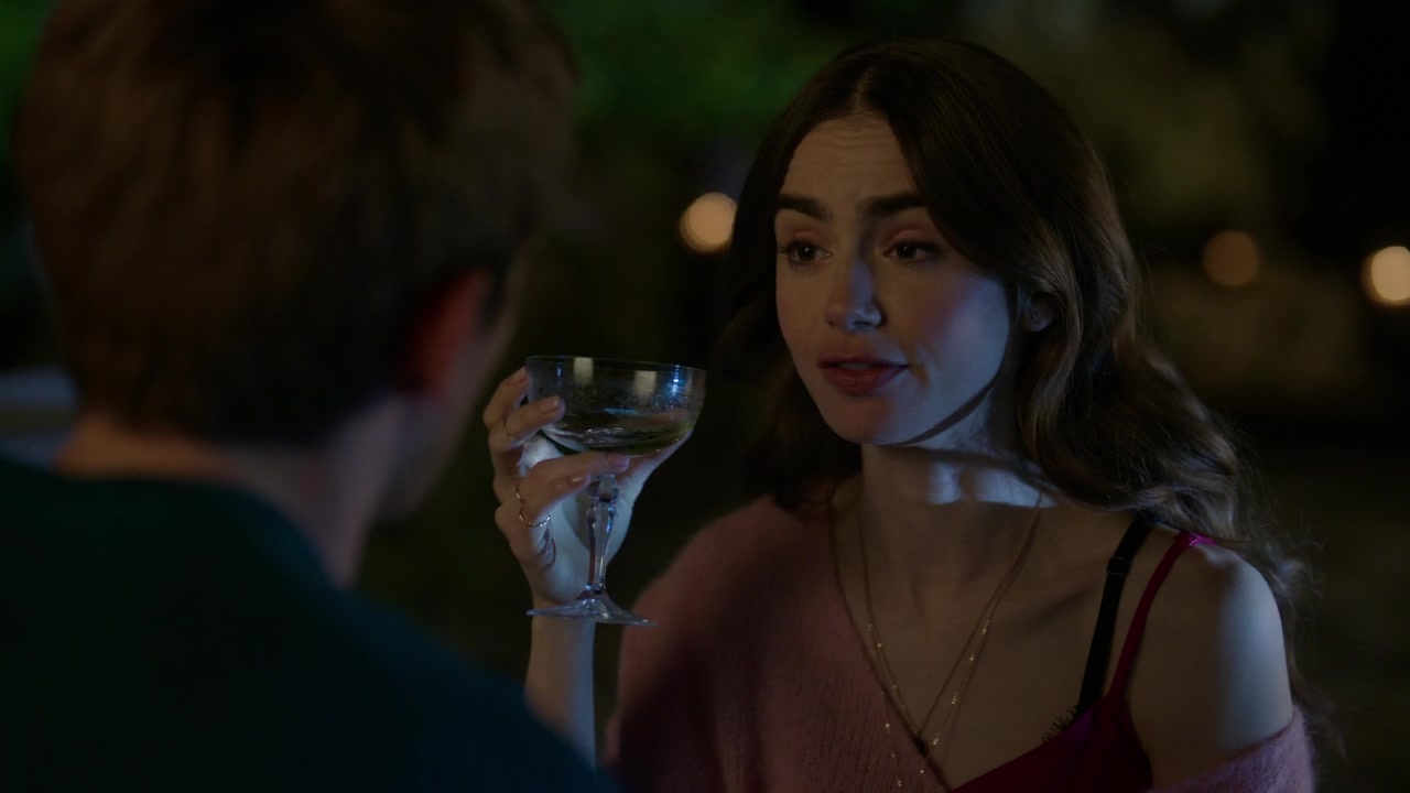 Emily_in_Paris_S01E08_Family_Affair_720p_NF_WEB-DL_DDP5_1_x264-BTN_0875.jpg Emily_in_Paris_S01E08_Family_Affair_720p_NF_WEB-DL_DDP5_1_x264-BTN_0875.jpg