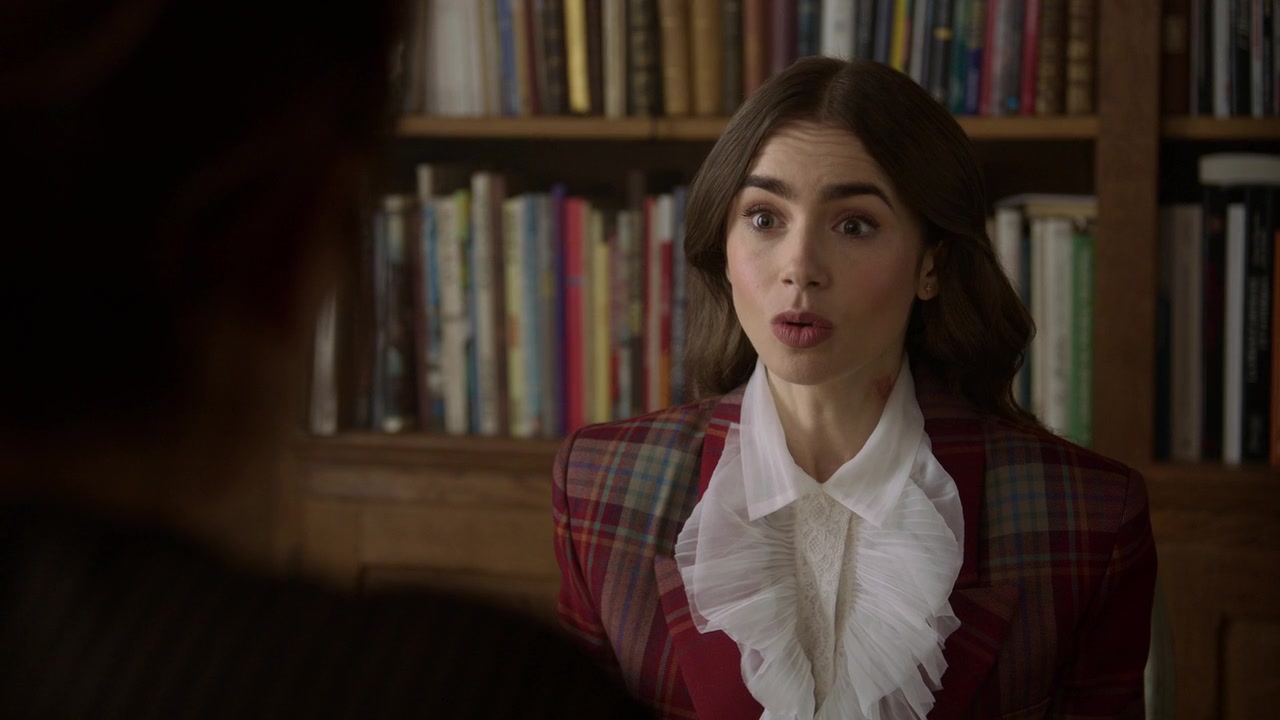 Emily_in_Paris_S01E08_Family_Affair_720p_NF_WEB-DL_DDP5_1_x264-BTN_1019.jpg