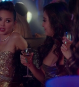 Emily_in_Paris_S01E08_Family_Affair_720p_NF_WEB-DL_DDP5_1_x264-BTN_0225.jpg