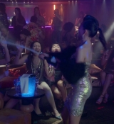 Emily_in_Paris_S01E08_Family_Affair_720p_NF_WEB-DL_DDP5_1_x264-BTN_0237.jpg