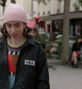 Emily_in_Paris_S01E08_Family_Affair_720p_NF_WEB-DL_DDP5_1_x264-BTN_0270.jpg