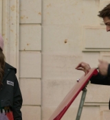 Emily_in_Paris_S01E08_Family_Affair_720p_NF_WEB-DL_DDP5_1_x264-BTN_0307.jpg