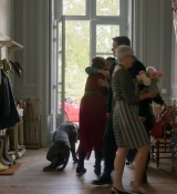 Emily_in_Paris_S01E08_Family_Affair_720p_NF_WEB-DL_DDP5_1_x264-BTN_0315.jpg