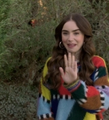 Emily_in_Paris_S01E08_Family_Affair_720p_NF_WEB-DL_DDP5_1_x264-BTN_0368.jpg