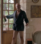 Emily_in_Paris_S01E08_Family_Affair_720p_NF_WEB-DL_DDP5_1_x264-BTN_0406.jpg