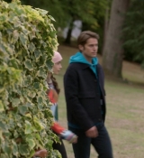 Emily_in_Paris_S01E08_Family_Affair_720p_NF_WEB-DL_DDP5_1_x264-BTN_0411.jpg