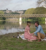 Emily_in_Paris_S01E08_Family_Affair_720p_NF_WEB-DL_DDP5_1_x264-BTN_0463.jpg