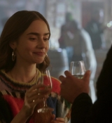 Emily_in_Paris_S01E08_Family_Affair_720p_NF_WEB-DL_DDP5_1_x264-BTN_0546.jpg