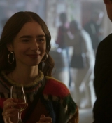 Emily_in_Paris_S01E08_Family_Affair_720p_NF_WEB-DL_DDP5_1_x264-BTN_0547.jpg