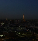 Emily_in_Paris_S01E08_Family_Affair_720p_NF_WEB-DL_DDP5_1_x264-BTN_0665.jpg