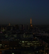 Emily_in_Paris_S01E08_Family_Affair_720p_NF_WEB-DL_DDP5_1_x264-BTN_0666.jpg