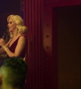 Emily_in_Paris_S01E08_Family_Affair_720p_NF_WEB-DL_DDP5_1_x264-BTN_0716.jpg